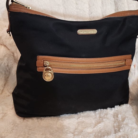 SOLD - Picture 5 of 6